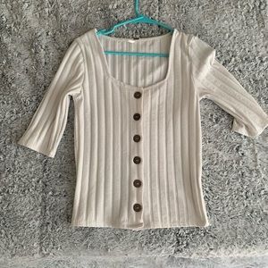 Free People button up 3/4 top